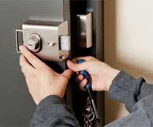 Gold Locksmith Store Mission, KS 913-364-2658 - commercial-locksmith-service